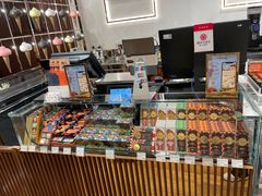 -VENCHI 闻绮(上海佛罗伦萨小镇店)