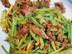 -松沪名灶·豆浆鱼头·新上海菜(飞航吾悦广场店)