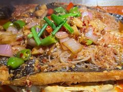 -鸣记脆皮烤鱼·海鲜烤鱼(亿合城店)