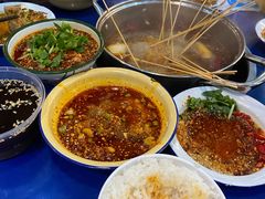 -鸿通城购物中心