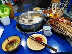 -马路边边·成都串串(翠柏路店)