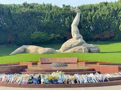 -上海市龙华烈士陵园