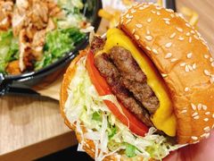 -The Habit Burger Grill 哈比特汉堡(世博店)