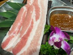 -明洞阿姨·韩式酱蟹烤肉·创意料理(三元桥店)