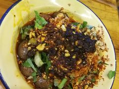 -拈签一笑黄牛肉辣卤串串