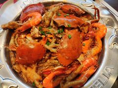 招牌肉蟹煲-胖哥俩肉蟹煲(济南世茂国际广场店)