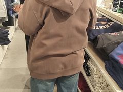 -王府井奥莱临潼小镇(临潼店)