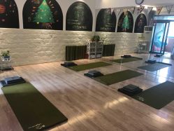 -瑜舍瑜伽连锁教室