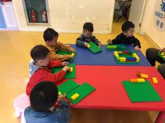 -哈奋儿童科技营乐高托班机器人(闲林校区)