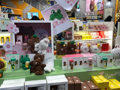 -line friends(明洞旗舰店)