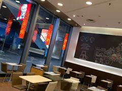 大堂-肯德基(南京高铁1店)