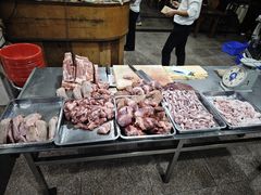 -标记美食新鲜猪杂(兴南大道店)