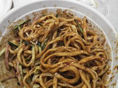 -黑八私房老北京炸酱面