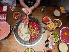 -萍姐火锅·公路夜市(武汉首店)