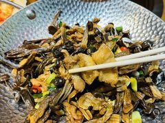 -雀舞云南菜(天津天河城购物中心店)