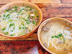 土鸡米线（小碗）-正宗李家土鸡米线店