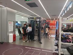 -乐刻健身(龙华红山6979店)