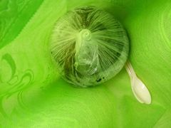 -志龙皇冠吃货椰子铺