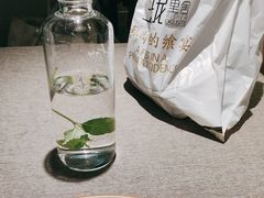-玉玲珑(陆家嘴店)