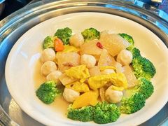 -怡咖啡海鲜自助餐厅(浦东香格里拉店)