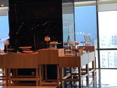 -上海龙之梦万丽酒店