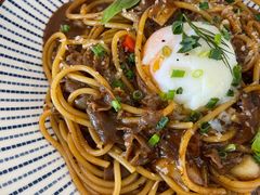 肥牛温泉蛋意面-The Rug Cafe(王府中环店)