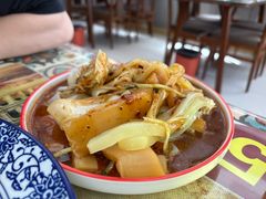 -壹阁胡羊焖饼(特色小吃街店)