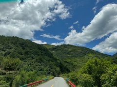 -雅鲁激流探险漂流