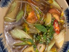 -Cuc Gach Quan Restaurant