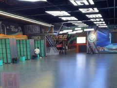 -极限PLAY运动娱乐新世界·团建派对潮玩休闲馆·室内蹦极高空游乐园