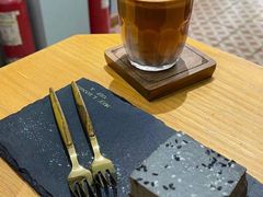 黑芝麻慕斯-铁手珈琲制造局metalhands(望京店)