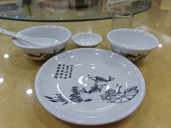 -卿园芳远·正宗石鼓白鸭汤