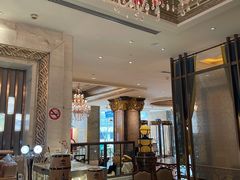 -香榭大堂吧 Champs-Elysées Bar(上海南新雅皇冠假日酒店)