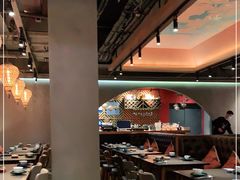 大堂-丝路金桃·新疆菜(徐汇店)