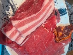 -阪尚皇·原切牛排·烤肉火锅自助(北京路店)