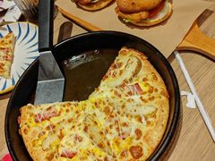 -必胜客(新中纬店)