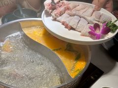 -椰子湾·海南火锅·糟粕醋·椰子鸡(正大广场店)