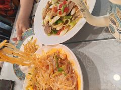 -汗腾格里·风味餐厅(新疆驻京办店)
