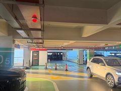 -浦东机场p4停车场