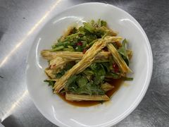 -饭橘汉江码头·乡野土菜馆(静安路店)