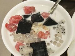 -海口绿发希尔顿酒店-田园汇自助餐·三文鱼·海鲜