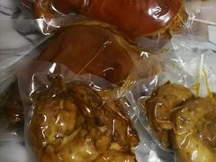-老牌坊云南鱼豆花火锅(爱建店)