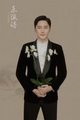 -乐派诗婚纱摄影