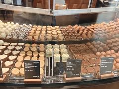 -Laderach 莱德拉(上海环贸iapm店)
