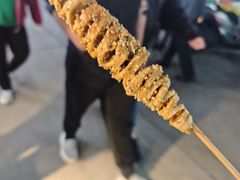 -许西美食一条街