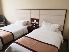 -兴芮温泉度假区