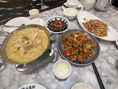 -小菜园新徽菜(宜兴八佰伴店)