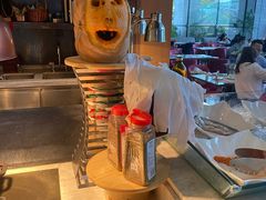 -飨食汇全日制餐厅·昆山皇冠假日酒店(九方店)