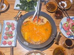 -贵厨酸汤牛肉(小十字店)
