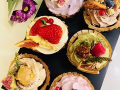 杯子蛋糕-小苍兰风铃草蛋糕甜品(沈阳店)